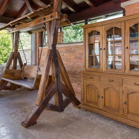 Villa Istra Kamen For Kids & Families Near Pula For 18 People With Sport Activities, Wellness & 67 M2 Heated Private Pool Ližnjan