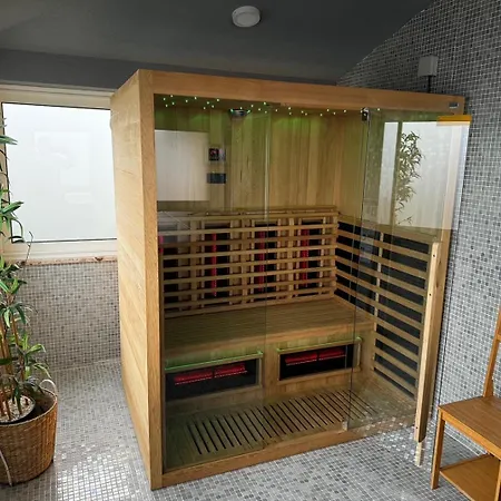 Istra Kamen For Kids & Families Near Pula For 18 People With Sport Activities, Wellness & 67 M2 Heated Private Pool 빌라 Ližnjan